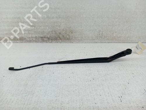 Used Front windshield wiper arm NISSAN MICRA IV (K13K, K13KK) 1.2 (80 hp) 28746303