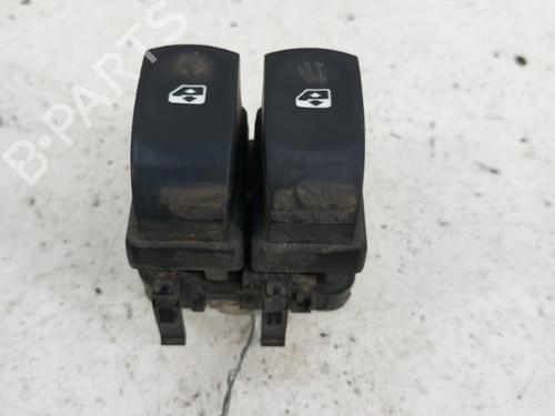 Used Left front window switch RENAULT CLIO III (BR0/1, CR0/1) 1.5 dCi (BR17, CR17) (86 hp) 28737698