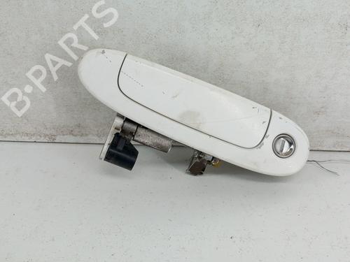 Used Front right exterior door handle TOYOTA YARIS (_P1_) 1.3 (NCP10, SCP12_) (86 hp) 28773362