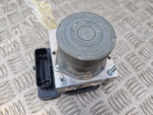Used ABS pump ABS pump CITROËN C4 CACTUS 1.5 BlueHDi 100 (102 hp) 33850695 33850695