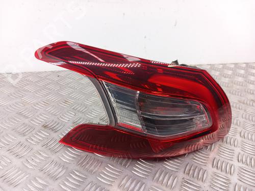 Used Left taillight PEUGEOT 308 II (LB_, LP_, LW_, LH_, L3_) 1.6 BlueHDi 120 (120 hp) 28739957