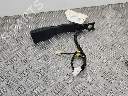 Sikkerhetsbelte-spenne Sikkerhetsbelte-spenne TOYOTA AYGO (_B1_) 1.0 (KGB10_, KGB10R) (68 hp) 29618820 29618820