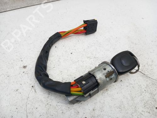 Used Ignition barrel RENAULT CLIO II (BB_, CB_) 1.5 dCi (B/CB07) (65 hp) 28781437
