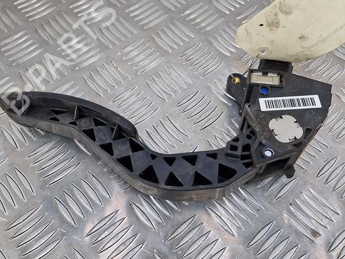 Used Pedal RENAULT SCÉNIC III (JZ0/1_) 1.5 dCi (110 hp) 28782173
