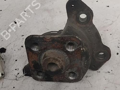 Used Right rear steering knuckle RENAULT KANGOO / GRAND KANGOO II (KW0/1_) 1.5 dCi 90 (KW05, KW08, KW0G, KW11) (90 hp) 28784918