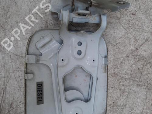 fuel-flap-dacia-duster-hs_-2010-2011-2012-2013-2014-2015-2016-2017-2018-28752718 main image