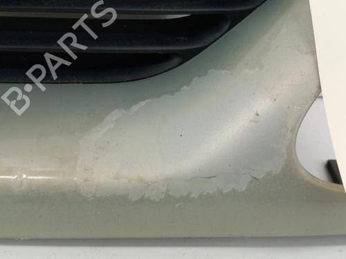 Used Grille RENAULT MEGANE Scenic (JA0/1_) 1.9 dTi (JA0N) (98 hp) 28788753