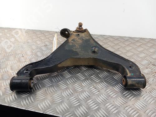 Querlenker links vorne für NISSAN NAVARA NP300 (D40) 2.5 dCi 4WD (D40TT, D40T, D40M, D40BB) (190 hp) 28735023