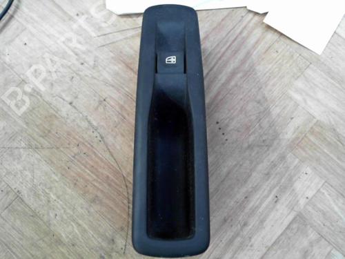 Used Right rear window switch RENAULT LAGUNA III (BT0/1) 2.0 dCi (BT01, BT08, BT09, BT0E, BT0K, BT12, BT1C, BT1D,... (150 hp) 28765911