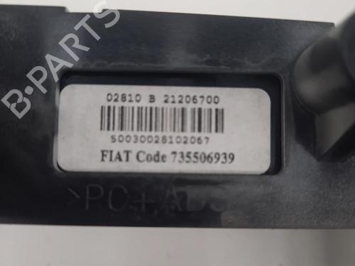 Used Warning switch Warning switch FIAT PUNTO EVO (199_) 1.3 D Multijet (199AXC1A, 199BXC1A, 199AXT1A, 199BXT1A) (75 hp) 28773820 28773820