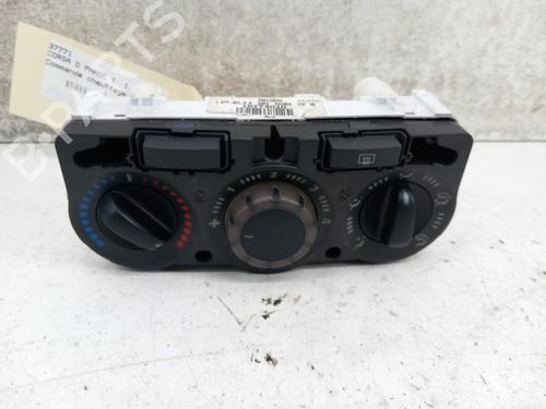 Used Climate control OPEL CORSA D (S07) 1.2 LPG (L08, L68) (80 hp) 28738463