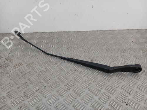 Used Front windshield wiper arm FORD KA+ III (UK, FK) 1.2 (85 hp) 31949875