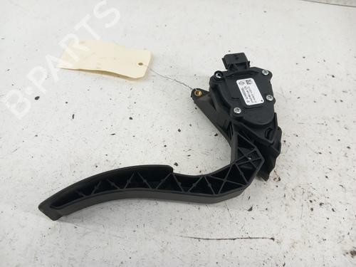 pedal-renault-captur-i-j5_-h5_-2013-28739696 main image