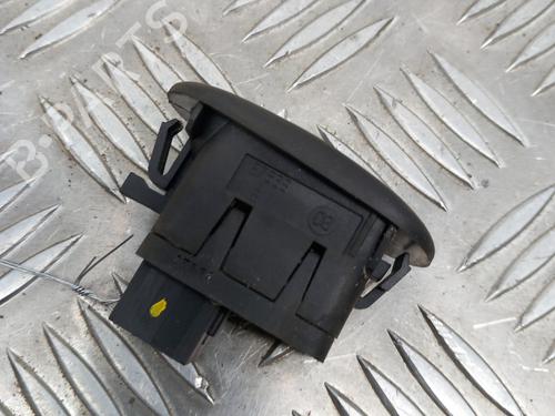 Used Right front window switch Right front window switch CITROËN C3 I (FC_, FN_) 1.4 i (73 hp) 28783002 28783002