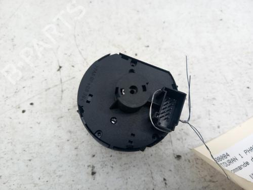 Used Headlight switch Headlight switch VW TOURAN (1T1, 1T2) 1.9 TDI (105 hp) 28734229 28734229