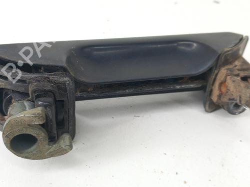 Højre bagtil udvendigt håndtag VW TRANSPORTER T4 Bus (70B, 70C, 7DB, 7DK, 70J, 70K, 7DC, 7DJ) 2.4 D (78 hp) 28750629
