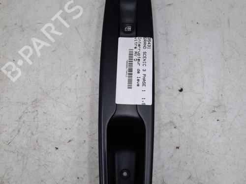 Used Right front window switch Right front window switch RENAULT GRAND SCÉNIC III (JZ0/1_) 1.9 dCi (JZ0J, JZ0N, JZ1K, JZ1S) (131 hp) 28759937 28759937