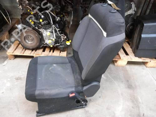 Sæde højre fortil Sæde højre fortil CITROËN C3 AIRCROSS II (2R_, 2C_) 1.5 BlueHDi 100 (2CYHYJ) (102 hp) 34227171 34227171