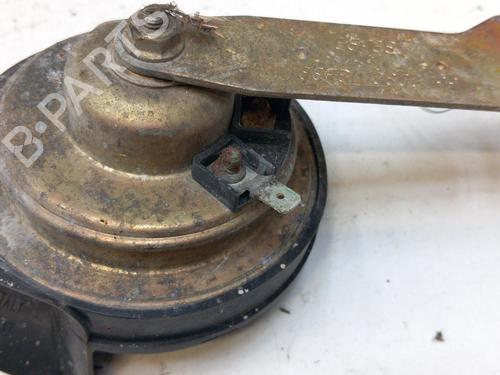 Used Horn FORD FIESTA IV (JA_, JB_) 1.3 i (60 hp) 28793422