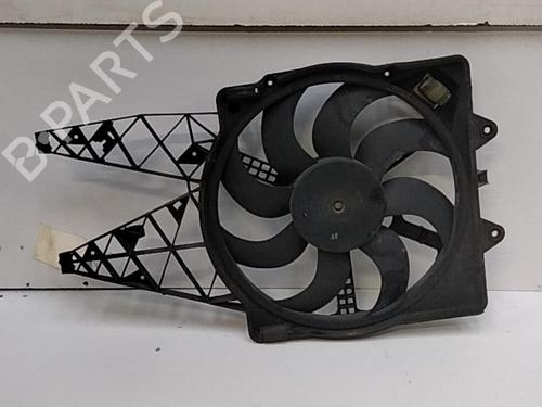 Used Radiator fan FIAT GRANDE PUNTO (199_) 1.3 D Multijet (75 hp) 28747648