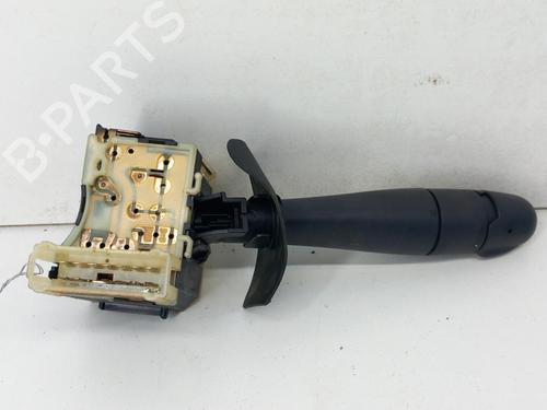 Used Steering column stalk RENAULT CLIO II (BB_, CB_) 1.2 16V (BB05, BB0W, BB11, BB27, BB2T, BB2U, BB2V, CB05,... (75 hp) 28751171