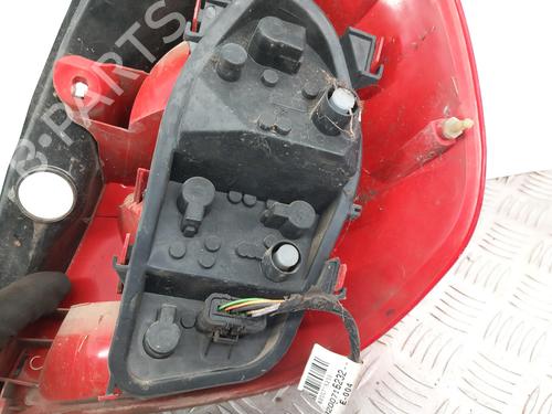 Venstre Baklys Venstre Baklys RENAULT CLIO III (BR0/1, CR0/1) 1.5 dCi (BR17, CR17) (86 hp) 30409239 30409239