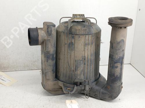 Luftfilter kasse VW TRANSPORTER T4 Bus (70B, 70C, 7DB, 7DK, 70J, 70K, 7DC, 7DJ) 2.4 D (78 hp) 28750640