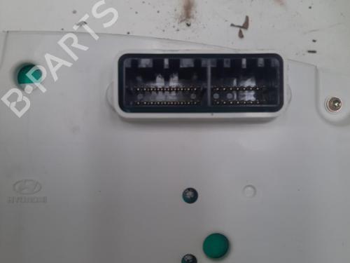 Used Instrument cluster HYUNDAI TRAJET (FO) 2.0 CRDi (113 hp) 28769347