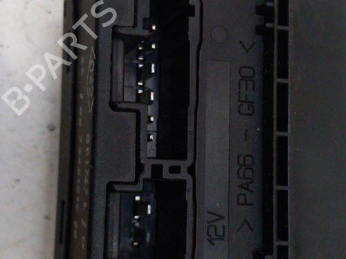 Used Heater resistor Heater resistor RENAULT MASTER II Van (FD) 2.8 dTI (FD0C, FD0F, FD2B, FD2F, FD3C, FD3F) (114 hp) 28770205 28770205