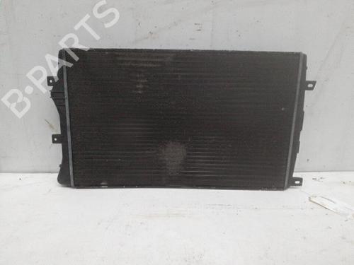 Used Water radiator VW PASSAT B6 Variant (3C5) 1.9 TDI (105 hp) 28750607