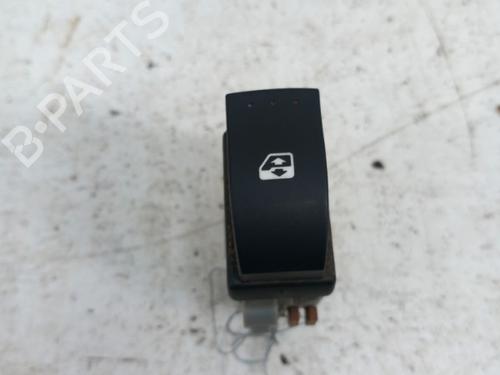 Pulsantiera anteriore destra RENAULT SCÉNIC II (JM0/1_) 1.5 dCi (JM1E, JM16) (106 hp) 30056479