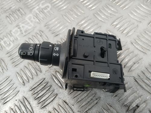 Used Switch RENAULT GRAND SCÉNIC II (JM0/1_) 1.9 dCi (JM0G, JM12, JM1G, JM2C) (120 hp) 29917649