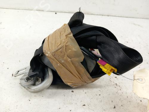 front-right-seatbelt-vw-polo-6n2-1999-2000-2001-28780515 main image