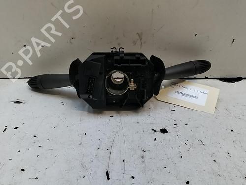 Used Steering column stalk FIAT PUNTO (188_) 1.2 60 (188.030, .050, .130, .150, .230, .250) (60 hp) 28785616