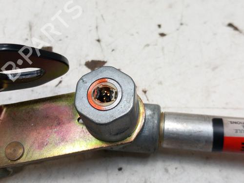 Front right belt tensioner VOLVO S40 I (644) 1.9 TD | BP28778443C88 