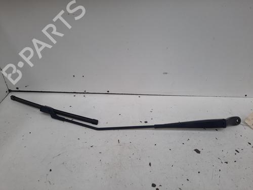 Used Front windshield wiper arm PEUGEOT 208 I (CA_, CC_) 1.4 HDi (68 hp) 28776333