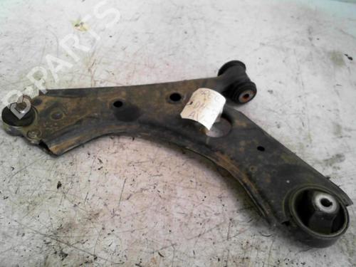 Venstre foran bærearm OPEL COMBO Box Body/MPV (X12) 1.6 CDTI (B05) (120 hp) 28754891