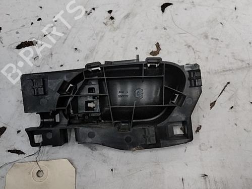 Used Front right interior door handle Front right interior door handle PEUGEOT EXPERT Van (VF3A_, VF3U_, VF3X_) 1.6 HDi 90 16V (90 hp) 28753756 28753756