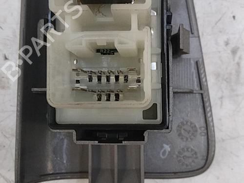 Used Left rear window switch Left rear window switch TOYOTA COROLLA Verso (_E12_) 2.0 D-4D (CDE120_, CDE120R) (90 hp) 28771492 28771492
