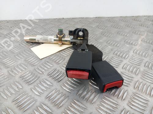 Used Seat buckle MERCEDES-BENZ C-CLASS (W203) C 200 CDI (203.004) (116 hp) 30506486