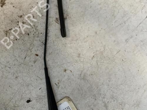 Used Front windshield wiper arm PEUGEOT 308 II (LB_, LP_, LW_, LH_, L3_) 1.6 HDi / BlueHDi 115 (115 hp) 28774129