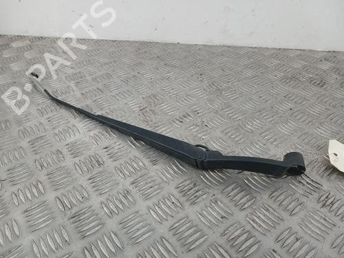 Used Front windshield wiper arm MITSUBISHI ASX (GA_W_) 1.8 DI-D (GA6W) (150 hp) 30677110