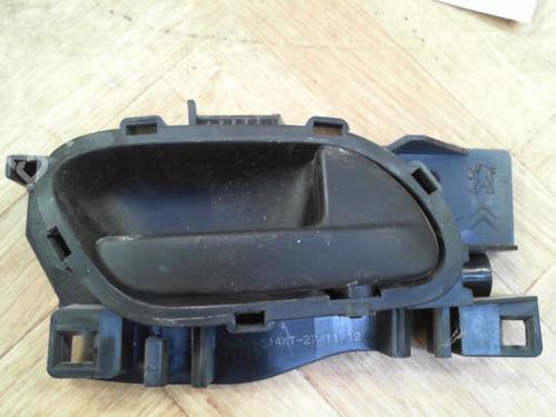 Used Front right interior door handle PEUGEOT PARTNER Box Body/MPV 1.6 HDi (90 hp) 28777665