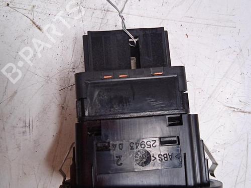 Used Right front window switch PEUGEOT 1007 (KM_) 1.4 HDi (68 hp) 28775614