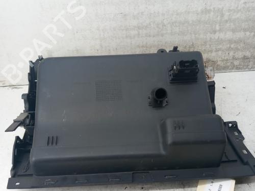 Used Glove box Glove box VW TOURAN (1T1, 1T2) 1.9 TDI (105 hp) 28734234 28734234