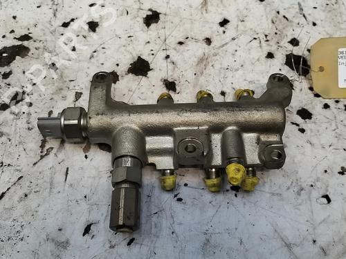 Injection rail RENAULT VEL SATIS (BJ0_) 3.0 dCi (BJ0J, BJ0N) | BP28778828M98 - Image 2