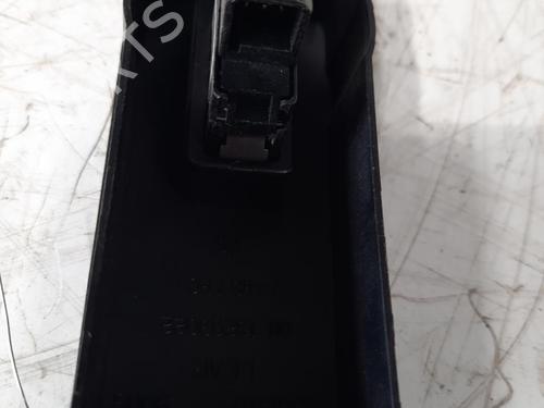 Used Right rear window switch Right rear window switch OPEL VECTRA C GTS (Z02) 1.9 CDTI (F68) (120 hp) 28772208 28772208