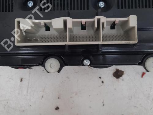 Airco bedieningspaneel VW PASSAT B6 Variant (3C5) 2.0 TDI 16V (140 hp) 28769498