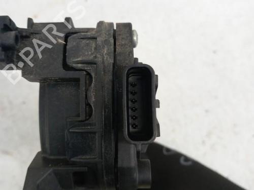 Used Pedal RENAULT ARKANA I (LCM_, LDN_) 1.6 E-TECH 145 (LDMU) (143 hp) 28748383