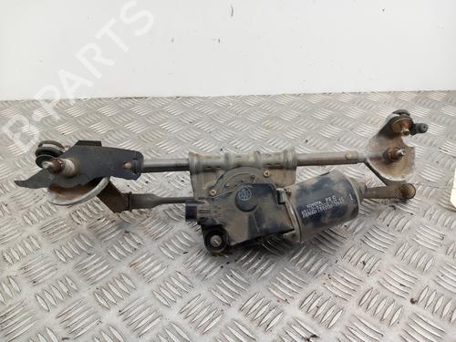 Ruitenwissermotor voor TOYOTA YARIS (_P1_) 1.4 D-4D (NLP10_, NLP10R) (75 hp) 28736254
